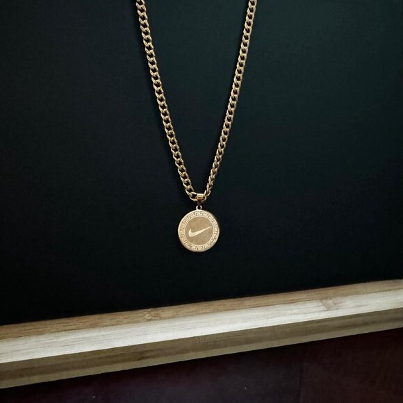 Nike Circle Pattern Pendant Necklace - 5mm Cuban - 22" Gold Chain - Gift for Him - Picture 2 of 3